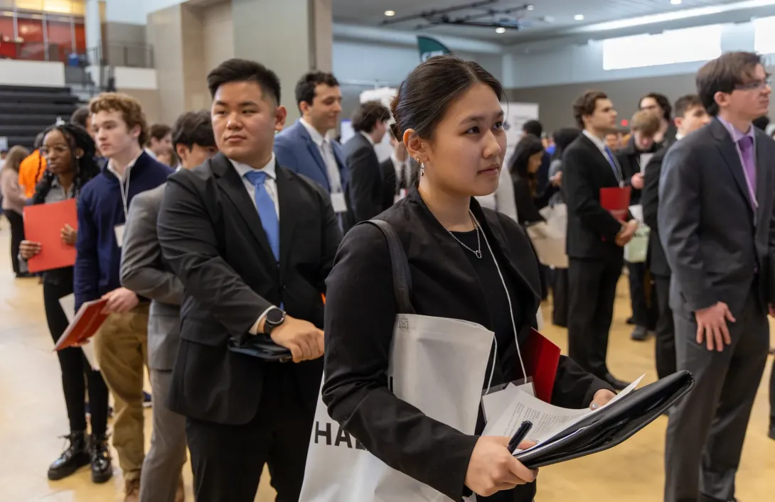 Line of students at the Career Fair